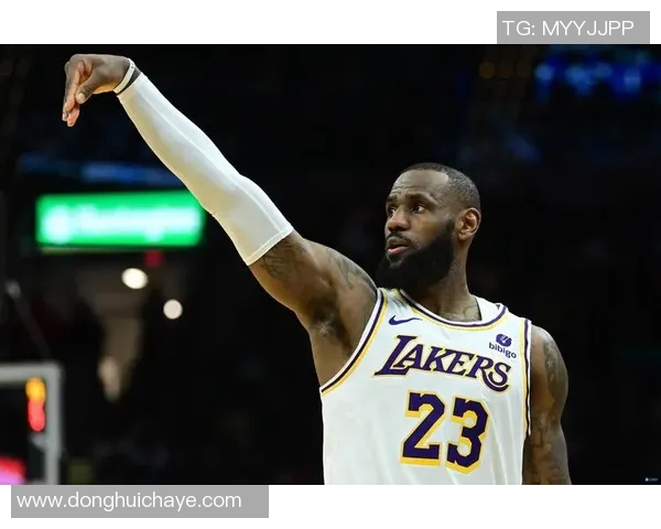 勒布朗詹姆斯的多元化人生探索体育之外的无限可能与社会影响力 勒布朗詹姆斯的多元化人生探索体育之外的无限可能与社会影响力