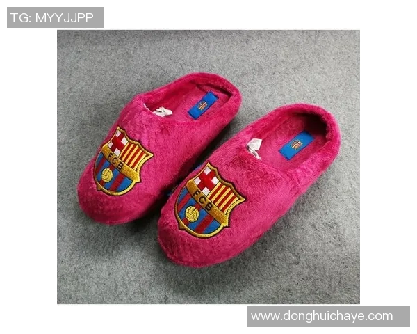 冬季时尚指南足球明星拖鞋搭配技巧与穿搭建议