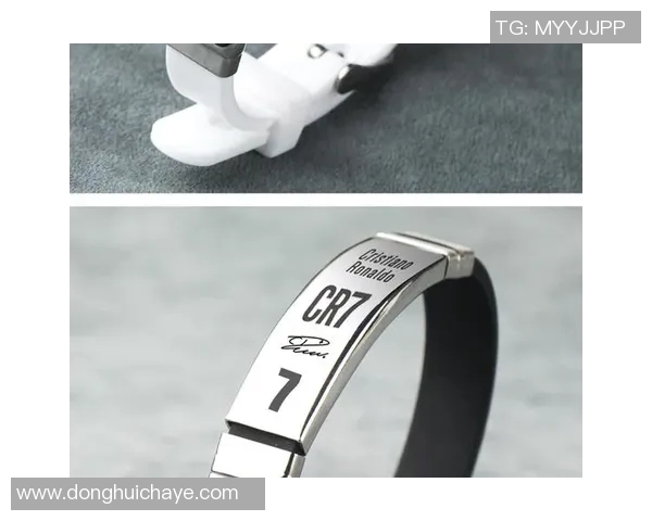 足球明星佩戴手链的高清图片欣赏与时尚解析 足球明星佩戴手链的高清图片欣赏与时尚解析